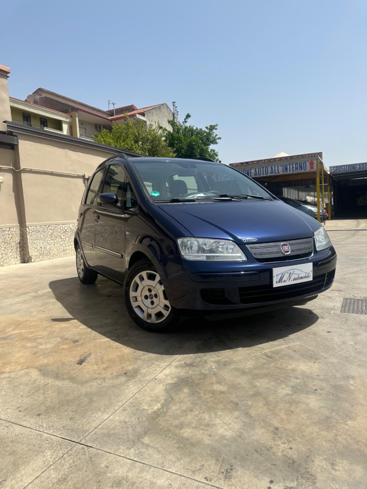 Fiat Idea 1.4 16V Emotion