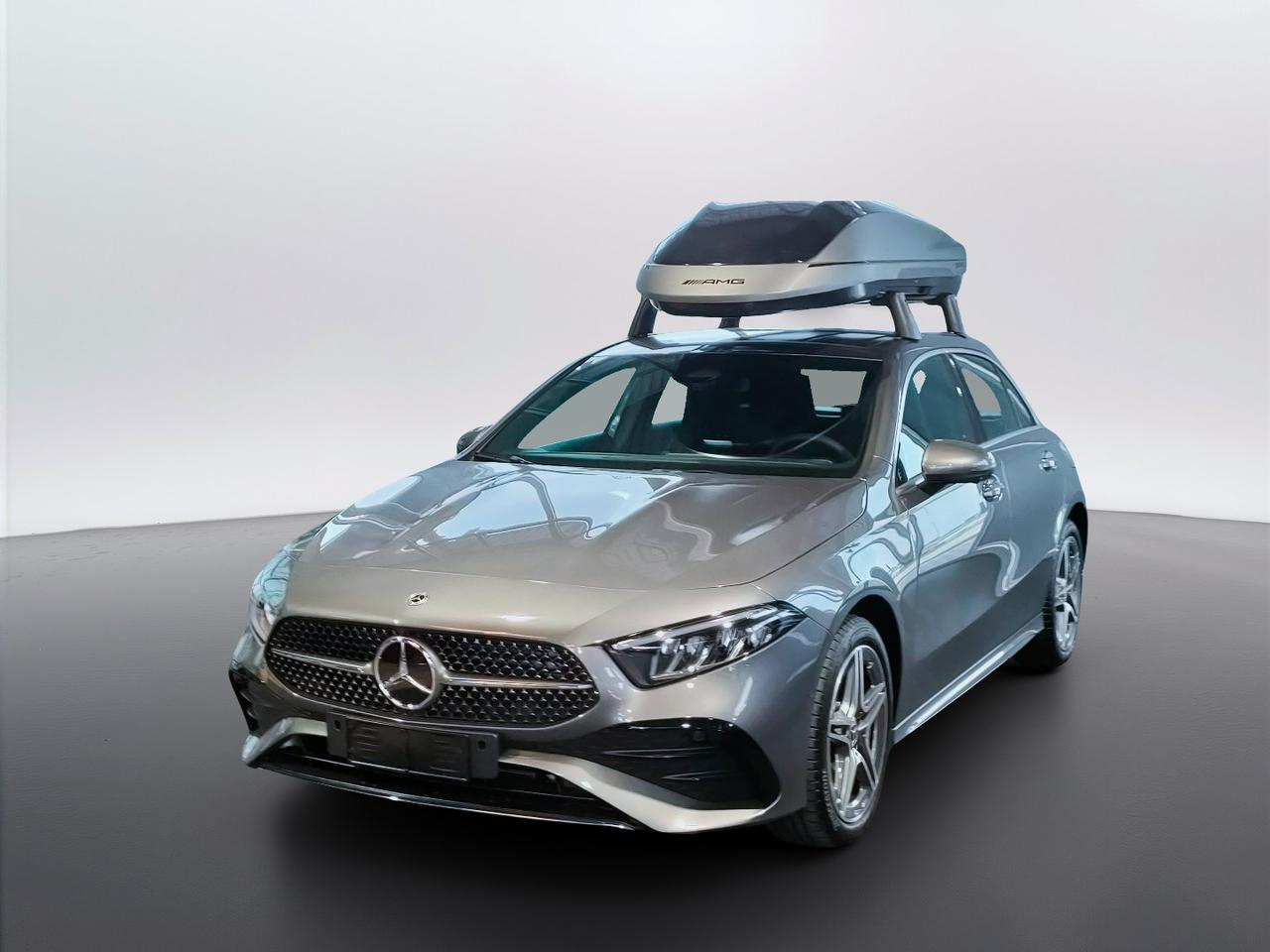 Mercedes-Benz A 250 e con tecnologia ibrida EQ