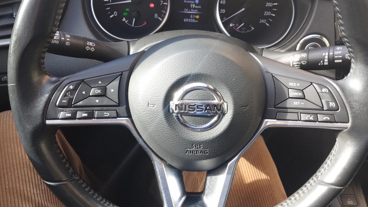 Nissan Qashqai 1.2 DIG-T N-Connecta