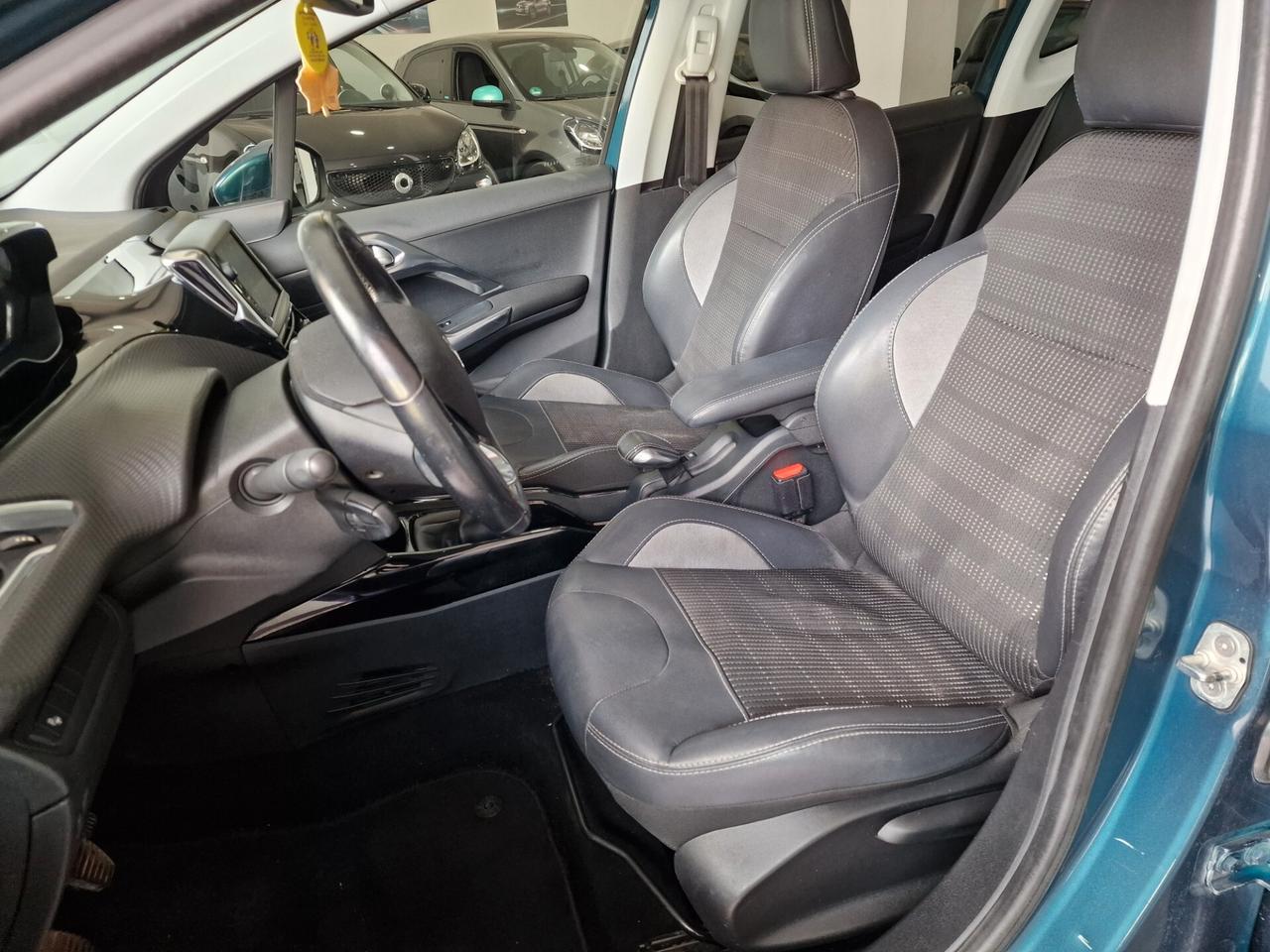 Peugeot 2008 BlueHDi 100 Allure
