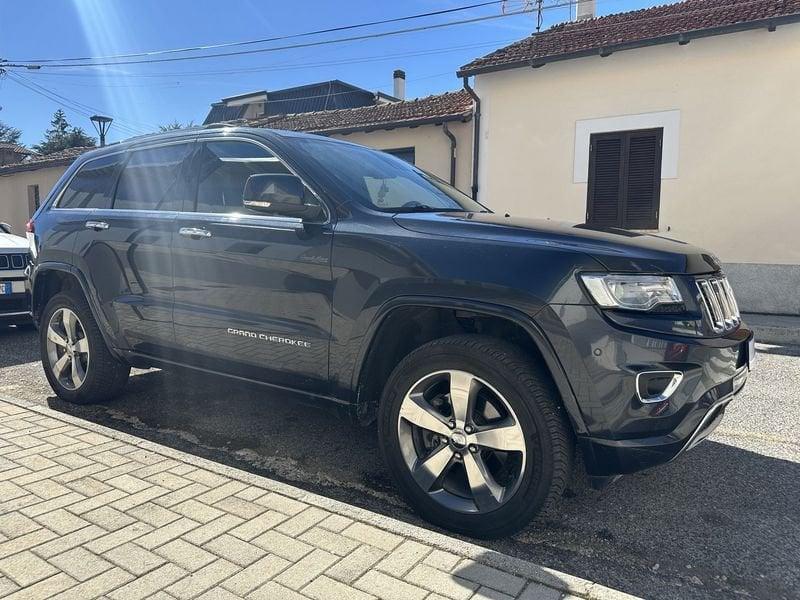 Jeep Grand Cherokee Grand Cherokee 3.0 crd V6 Limited c/navi 250cv auto