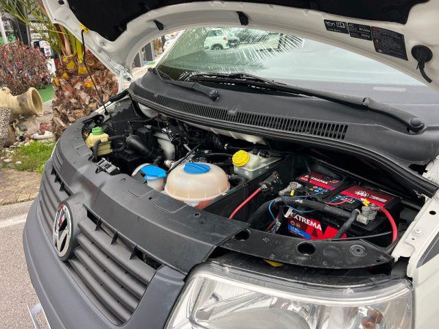 VOLKSWAGEN Caravelle PL / TA 1.9 TDI TRASPORTO DISABILI