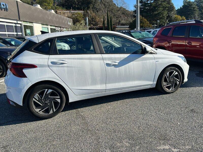 Hyundai i20 III 2021 1.0 t-gdi 48V Connectline imt