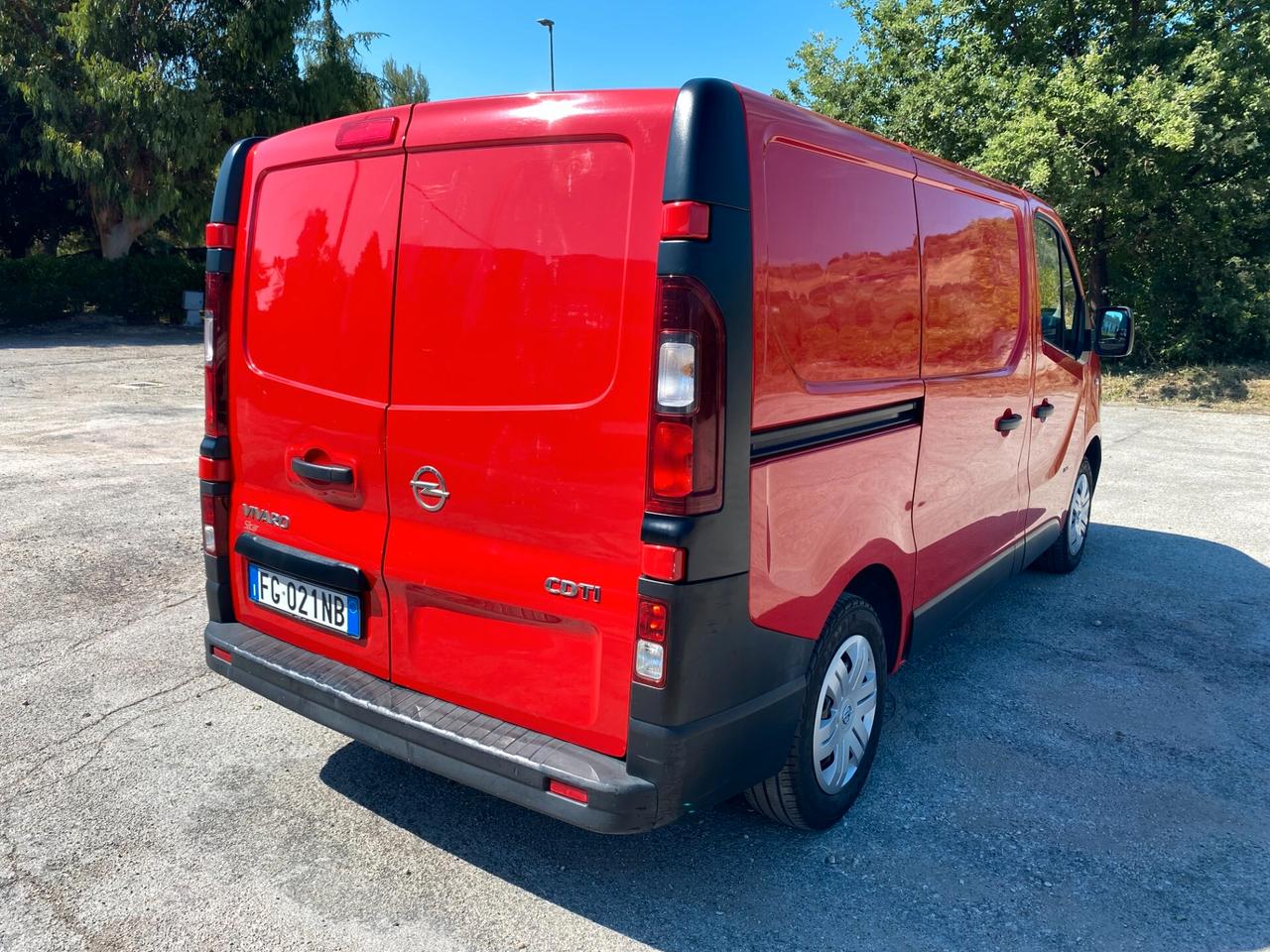 OPEL VIVARO CDTI