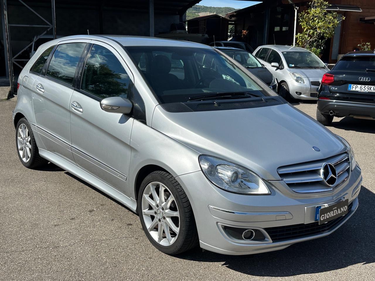 Mercedes-benz B 200 cdi automatico