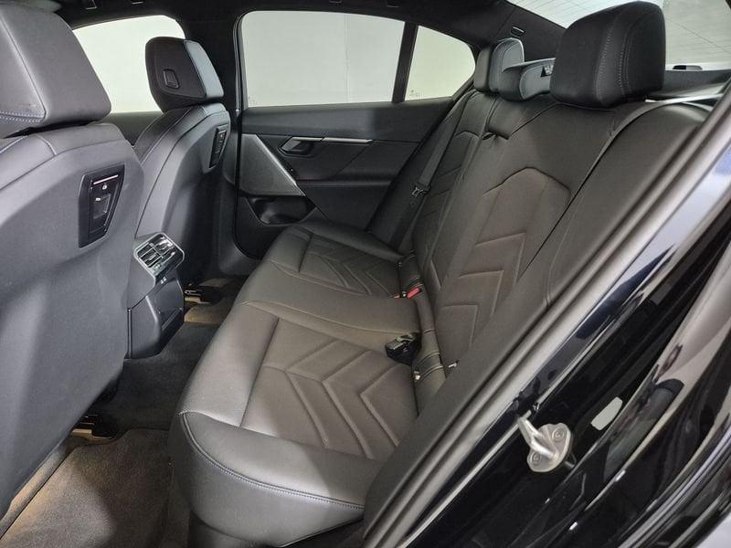 BMW Serie 5 G60 Berlina 520d 48V xdrive MSport Pro auto