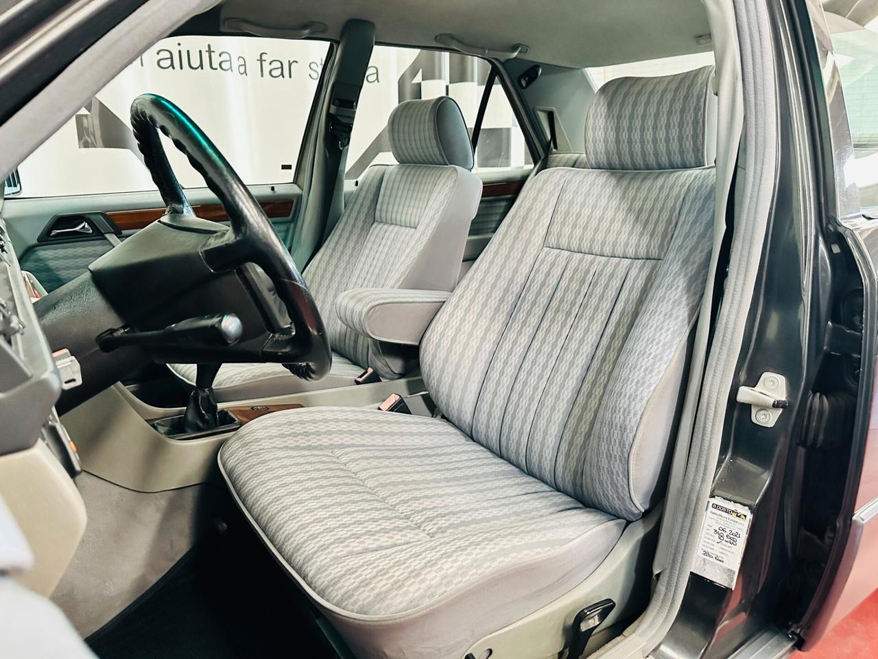 Mercedes-benz 200E W124 BERLINA ASI 1991
