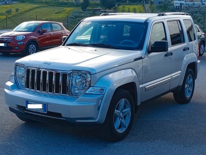 Jeep Cherokee 2.8 CRD DPF Limited