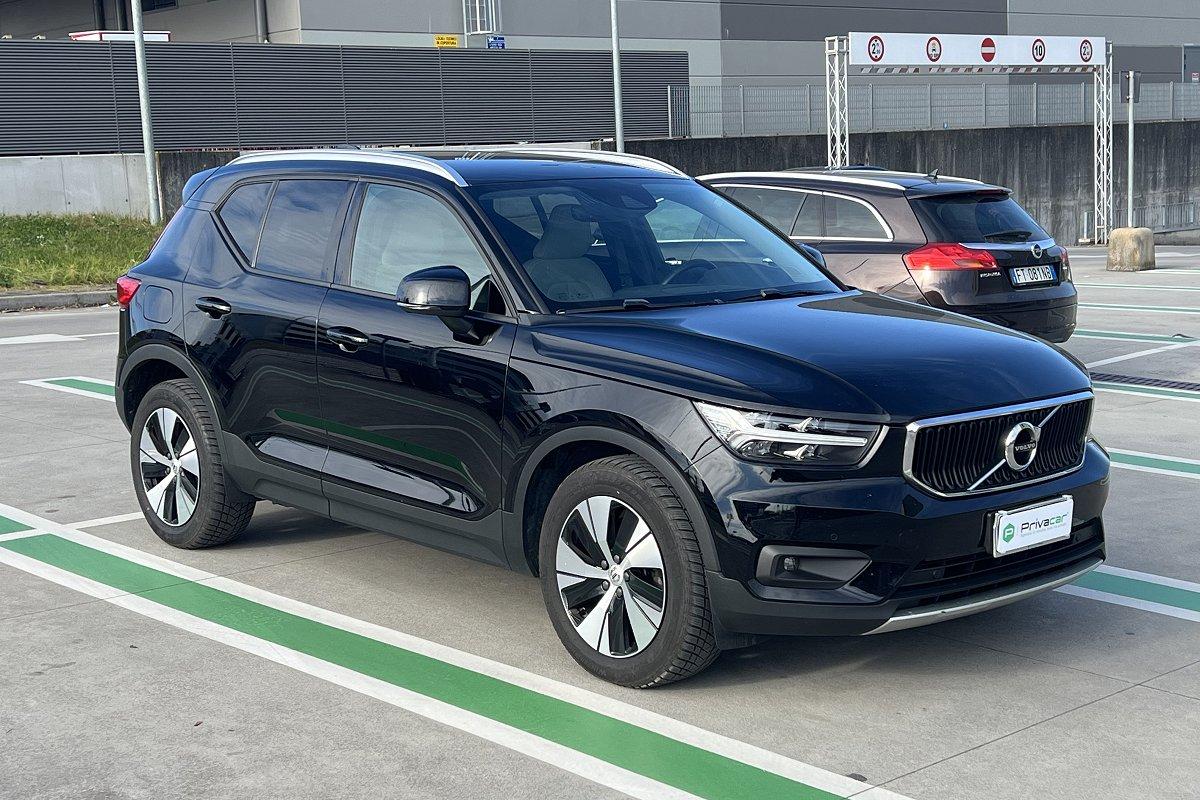 VOLVO XC40 D3 AWD Geartronic Momentum