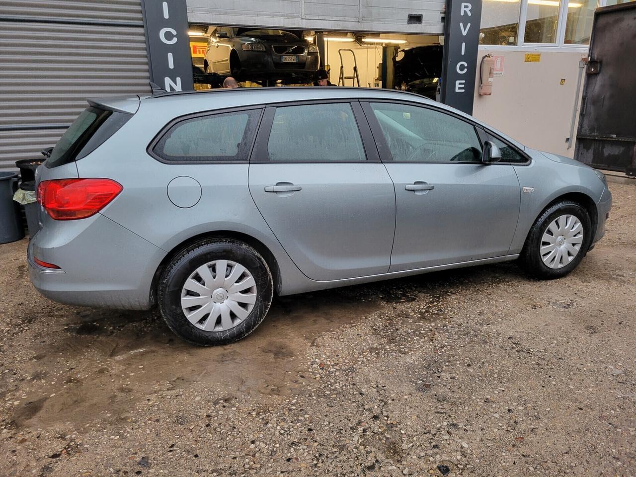 Opel Astra 1.6 CDTI 110cv SW MOTORE ROTTO!