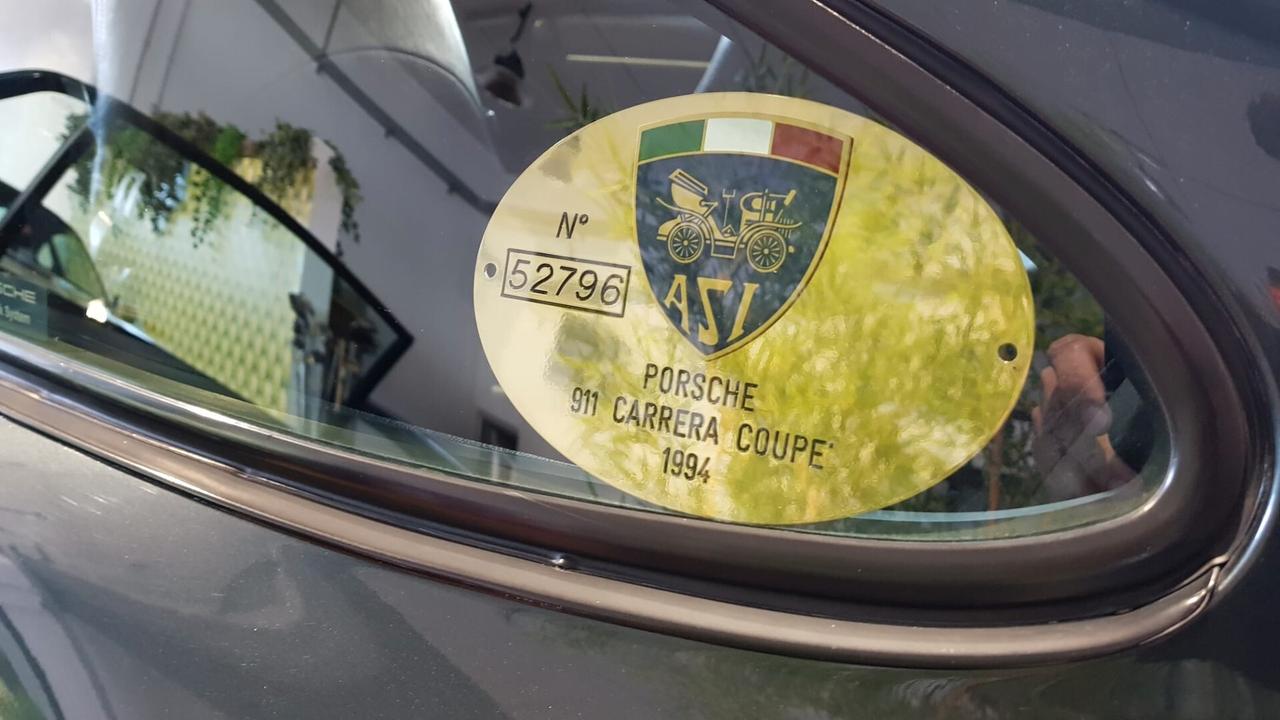 Porsche 911 993 Carrera 2 Book service Italia Asi Oro