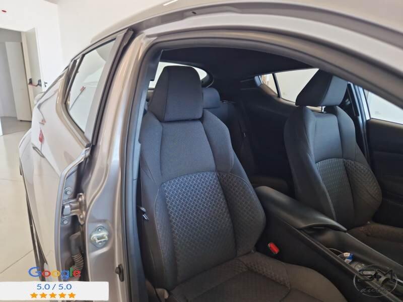 Toyota C-HR 1.8h Business e-cvt
