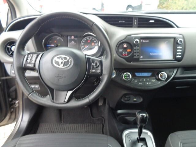 Toyota Yaris 1.5 Hybrid 5 porte Business