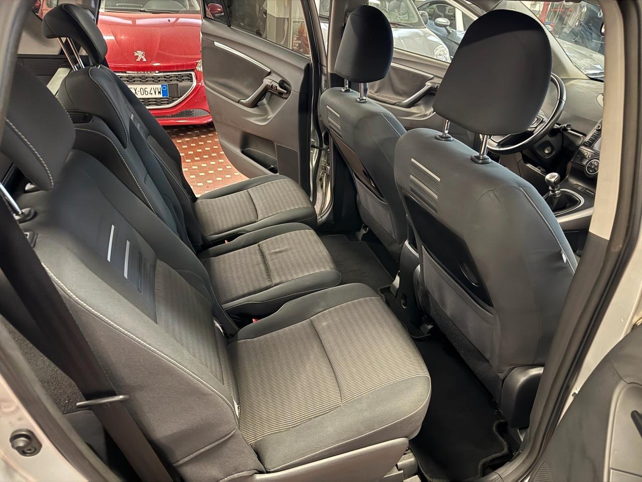 Toyota Verso 1.6 Style - UNICO PROPRIETARIO