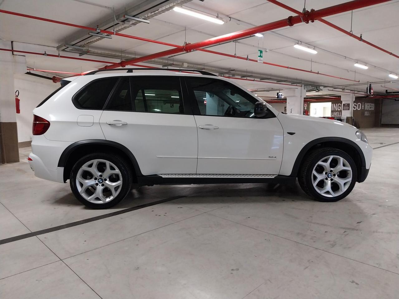 Bmw X5 3.0d cat Attiva 4x4 - Finanziabile in sede
