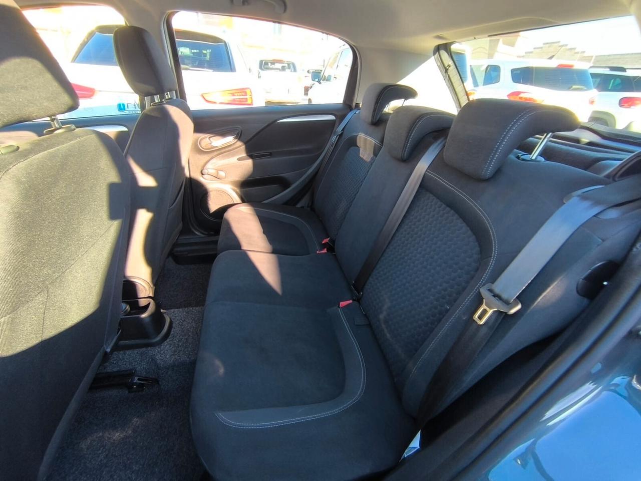 Fiat Punto 1.3 MJT II 95 CV Street 2017