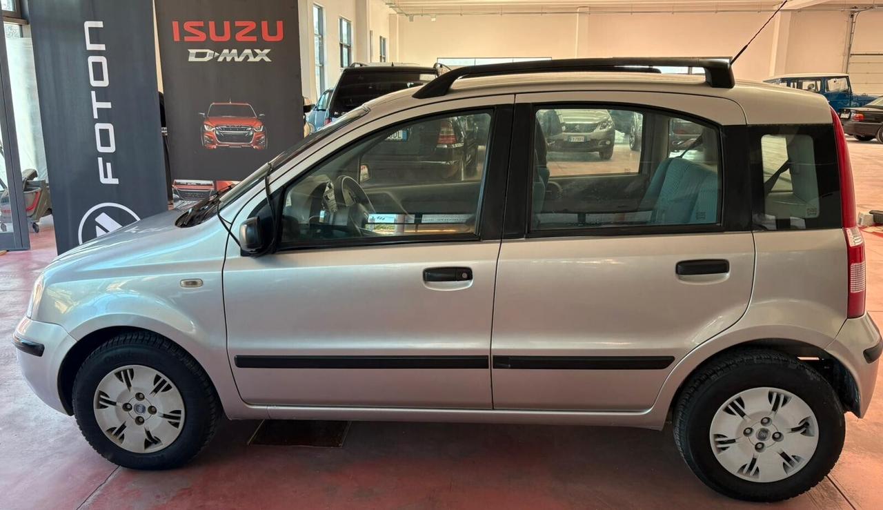 FIAT PANDA CAMBIO AUT. DUALOGIC Benzina 1200 CV 60 X NEOPATENTATI Km136.409 Certificati