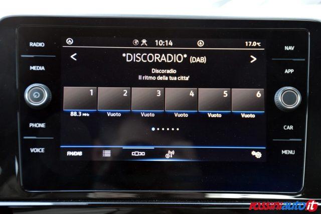 VOLKSWAGEN T-Roc 1.5 TSI 150 CV DSG R-LINE + TECH PACK + I.Q LED +