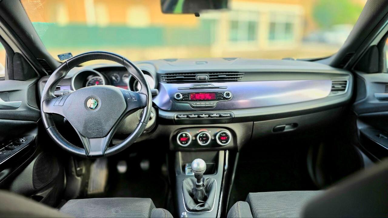 Alfa Romeo Giulietta JTDm-2 anche NEOPATENTATI