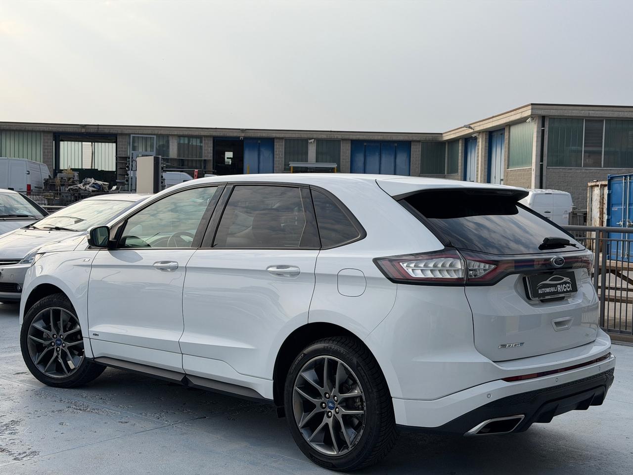 Ford Edge 2.0 TDCI 210 CV AWD S&S Powershift ST Line