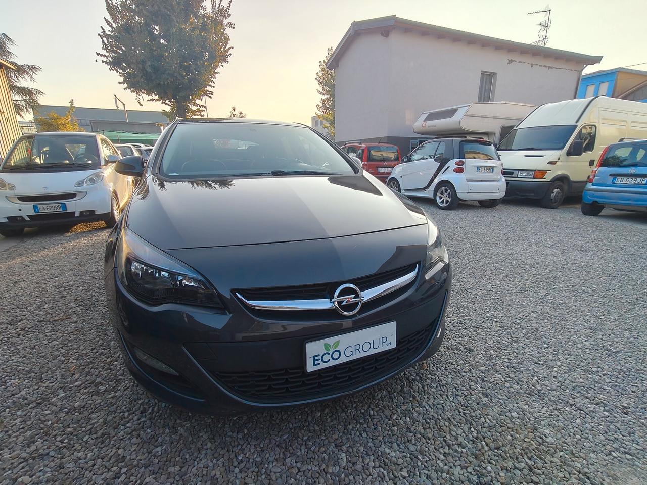 Opel Astra 1.4 Turbo 140CV 4 porte GPL Tech Cosmo