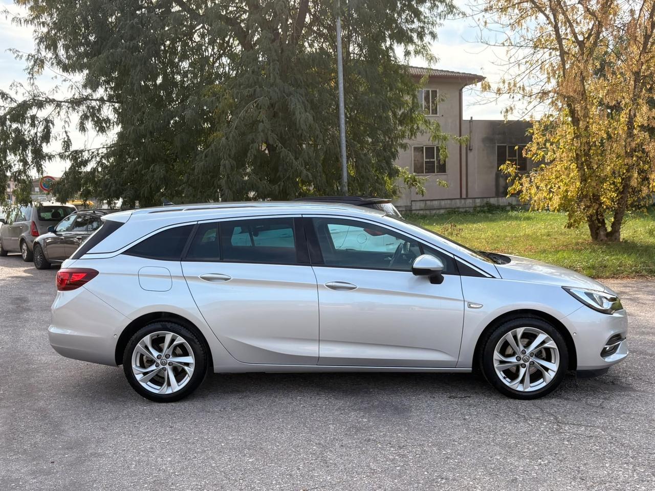Opel Astra 1.5 CDTI 122 CV S&S Sports Tourer Ultimate