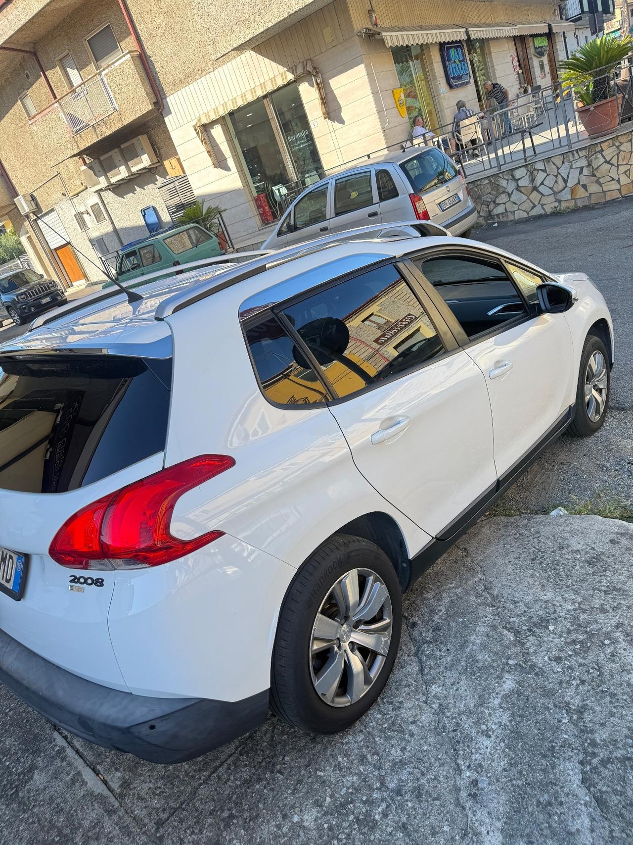 Peugeot 2008 1.6 e-HDi