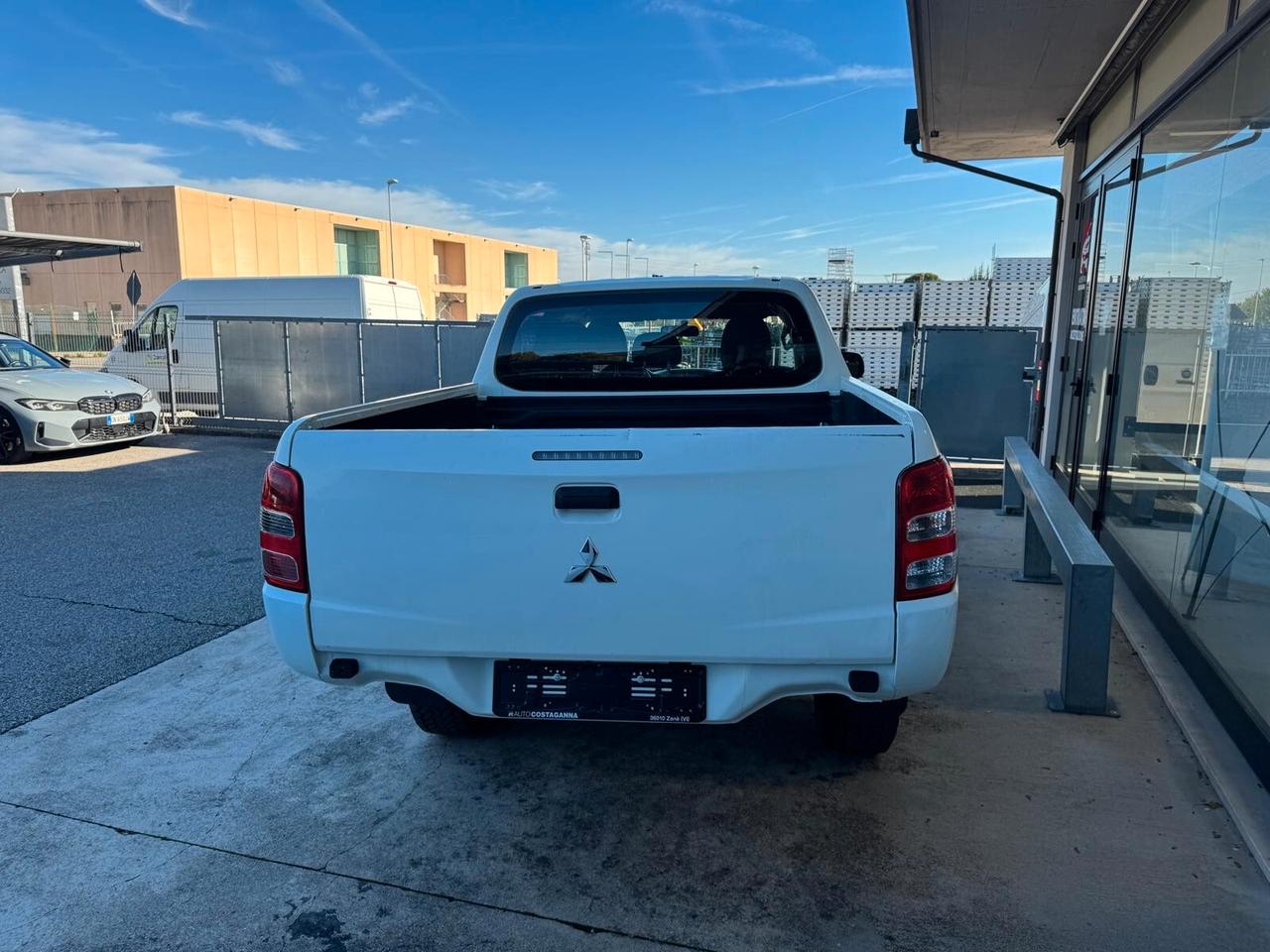 Mitsubishi L200 2.4 DI-D/154CV Double Cab Intense