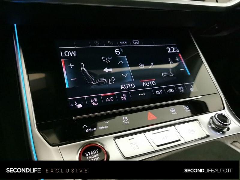 Audi A6 RS6 Avant 4.0 mhev quattro tiptronic