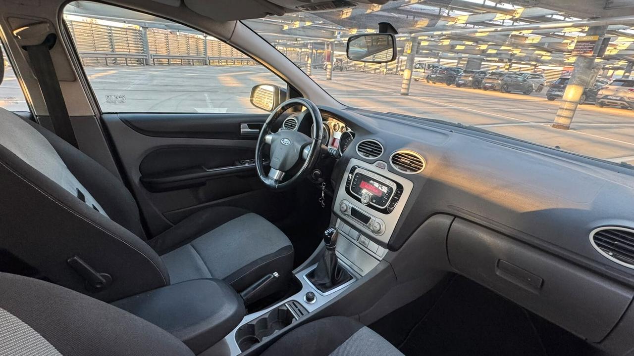 Ford Focus 1.6 TDCi (110CV) 5p. Tit. DPF