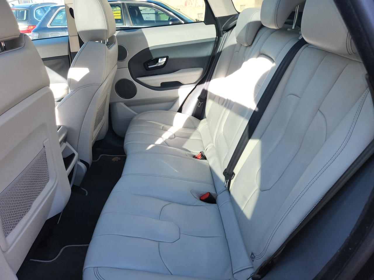 Land Rover Range Rover Evoque Range Rover Evoque 2.2 Sd4 5p. Prestige