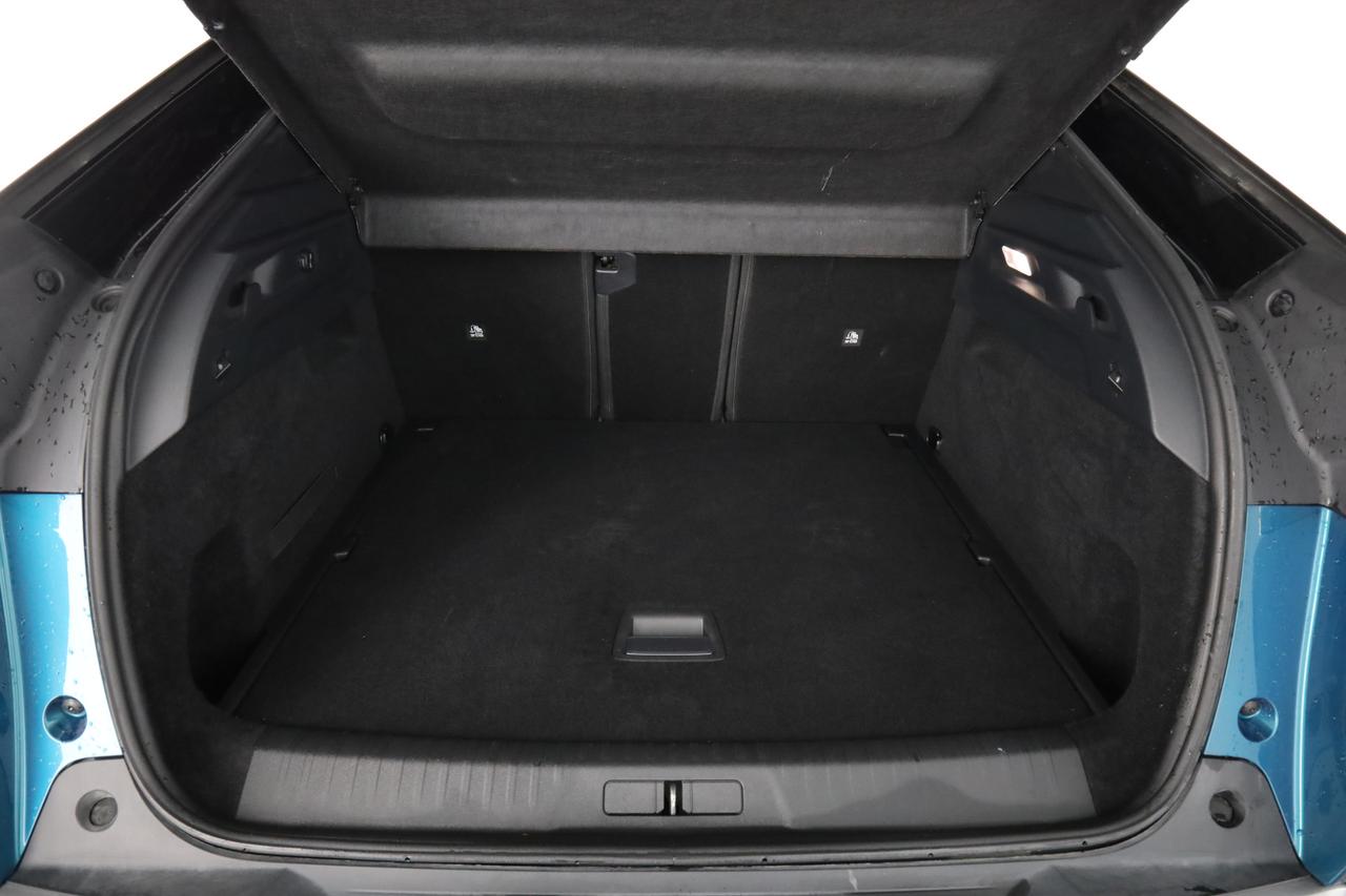 PEUGEOT 3008 3ª serie 3008 Hybrid 136 e-DCS6 GT