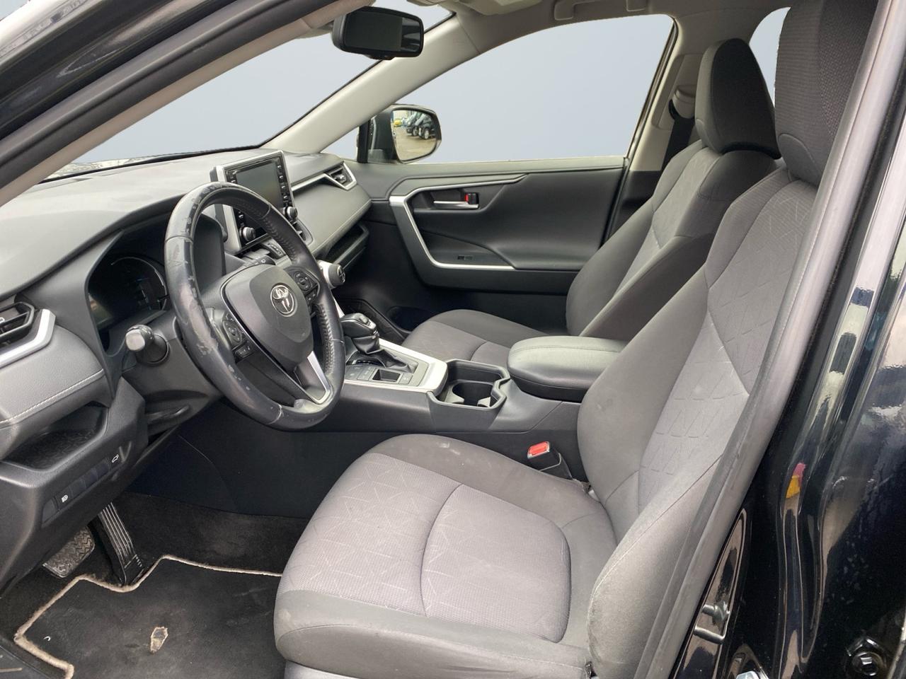 TOYOTA Rav4 V 2019 - Rav4 2.5 vvt-ie h Business 2wd 218cv e-cvt