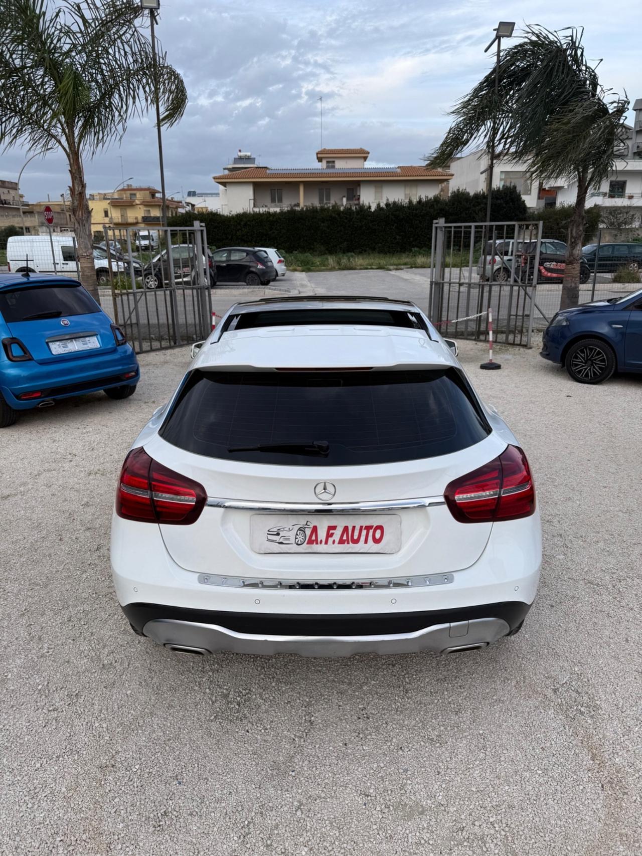 Mercedes-benz GLA 200 d Automatic Premium