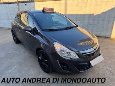 Opel Corsa 1.2 3 porte b-color