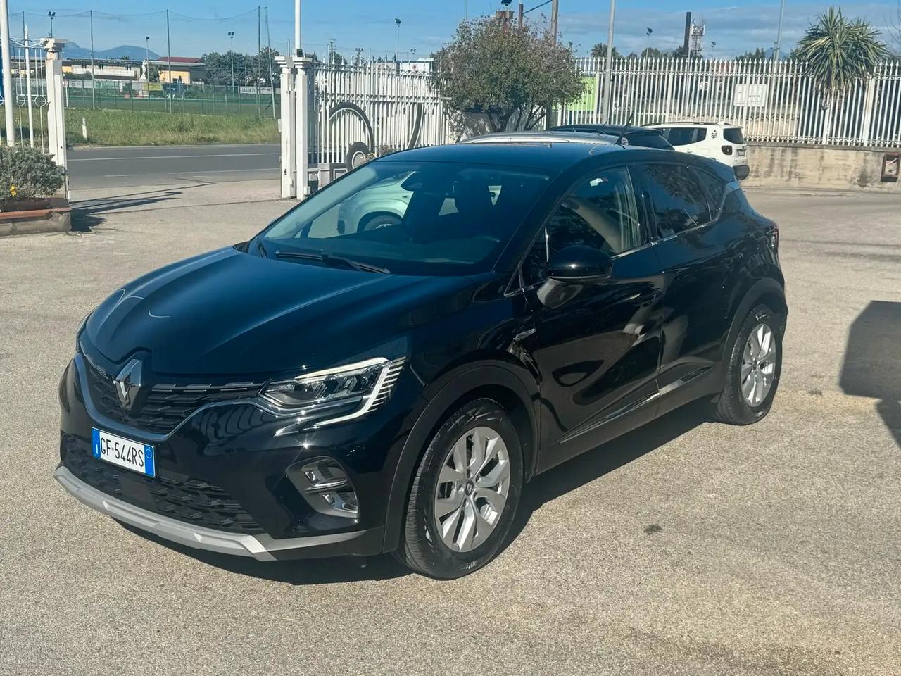 Renault Captur Plug-in Hybrid E-Tech 160 CV Intens auto my21