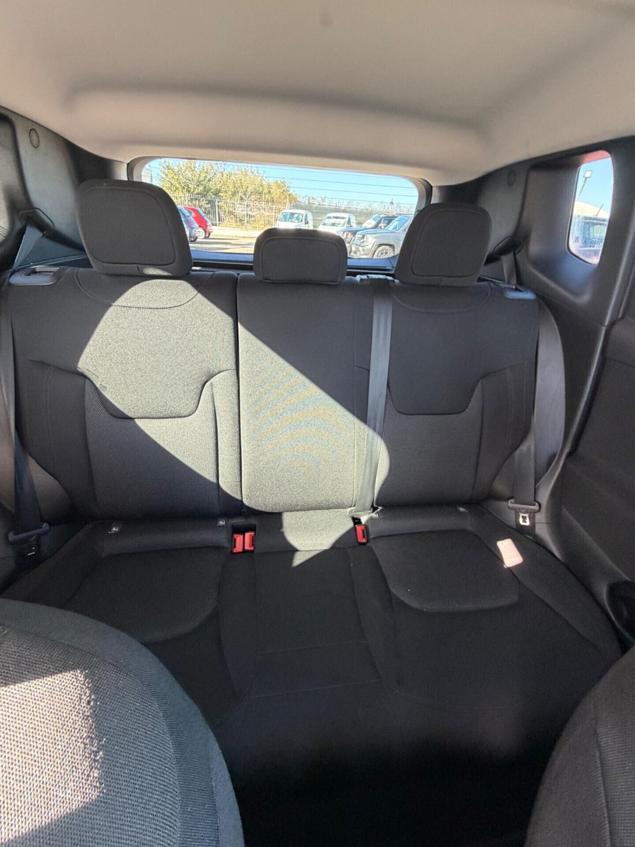 Jeep Renegade 1.6 Mjt 130 CV Longitude