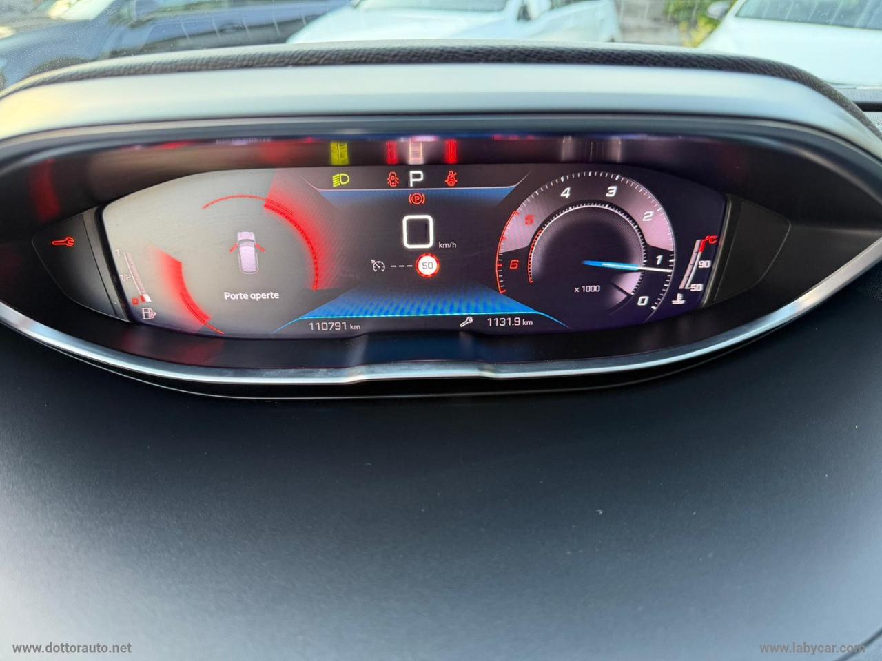 PEUGEOT 3008 BlueHDi 130 S&S EAT8 Allure