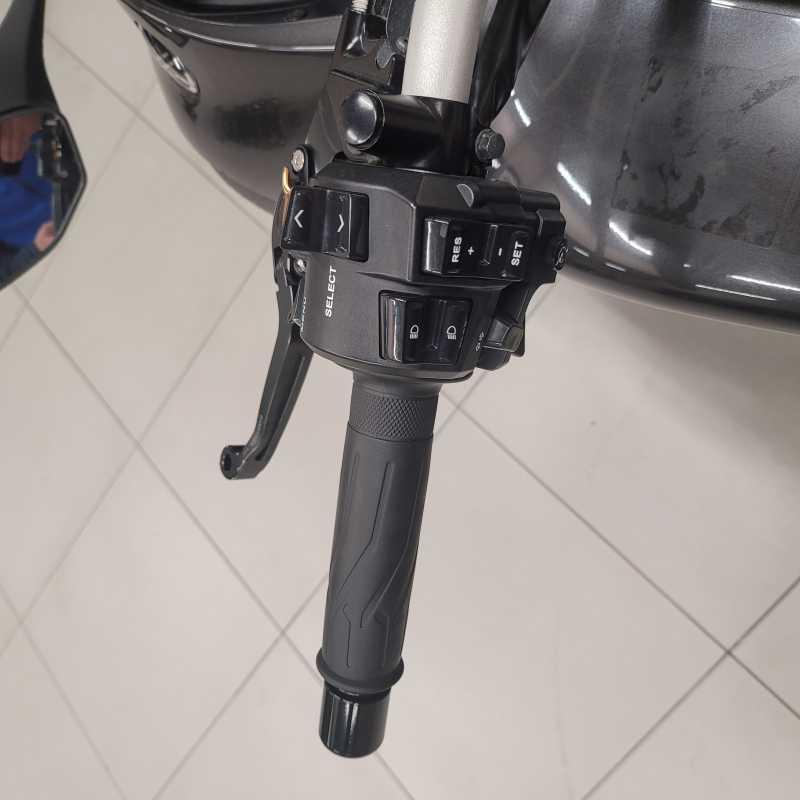 Yamaha Niken 850 - 2021