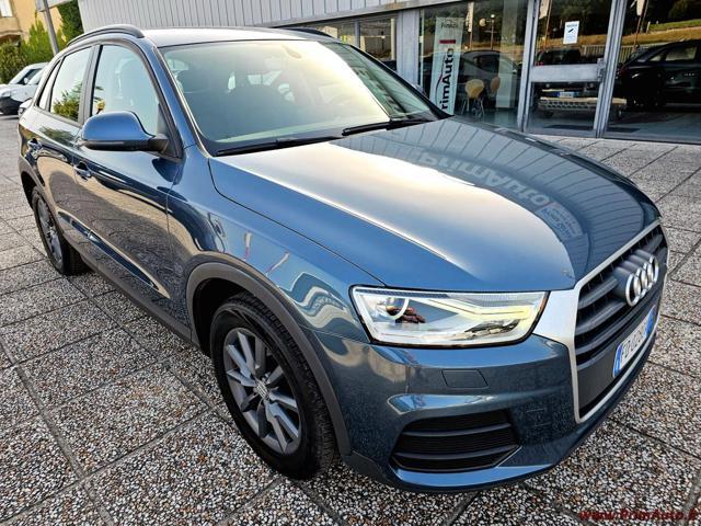 AUDI Q3 2.0 TDI 150 CV Business