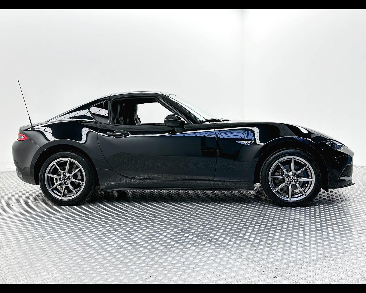 MAZDA MX-5 4ª serie - MX-5 2.0L Skyactiv-G RF Exclusive-Line