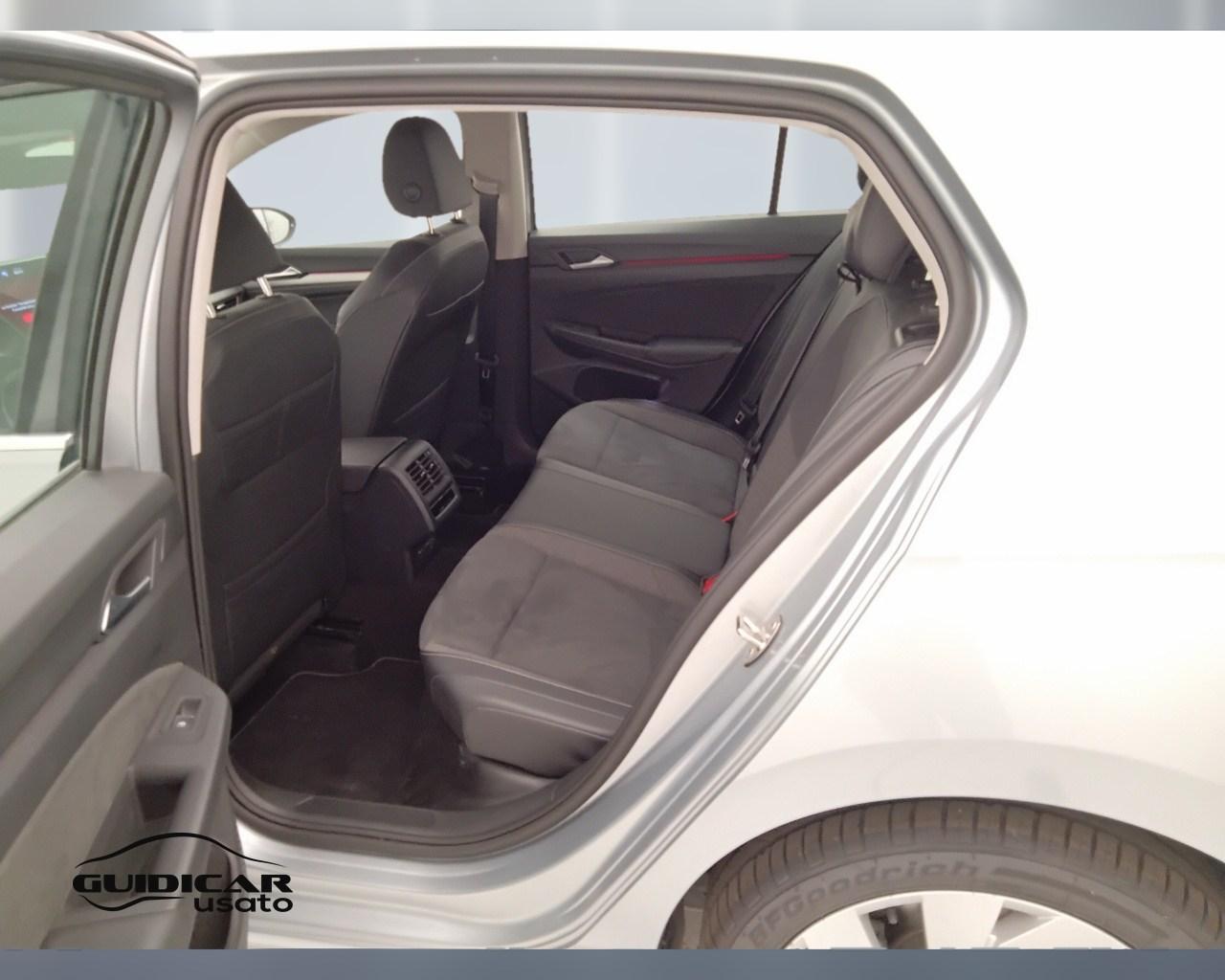 VOLKSWAGEN Golf VIII 2024 - Golf 2.0 tdi Style 150cv dsg