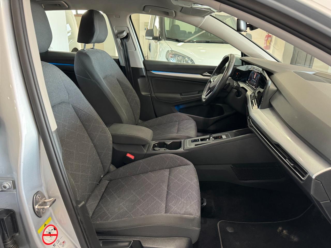 Volkswagen Golf 2.0 TDI 5p. automatica DSG 2020
