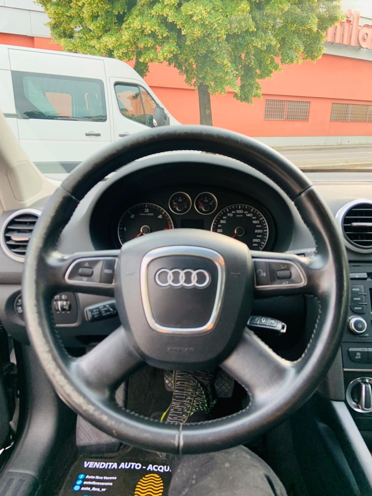 Audi A3 1.6 TDI 105CV