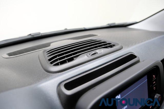 FIAT Panda 1.0 CITY LIFE S&S HYBRID NEOPATENTATI