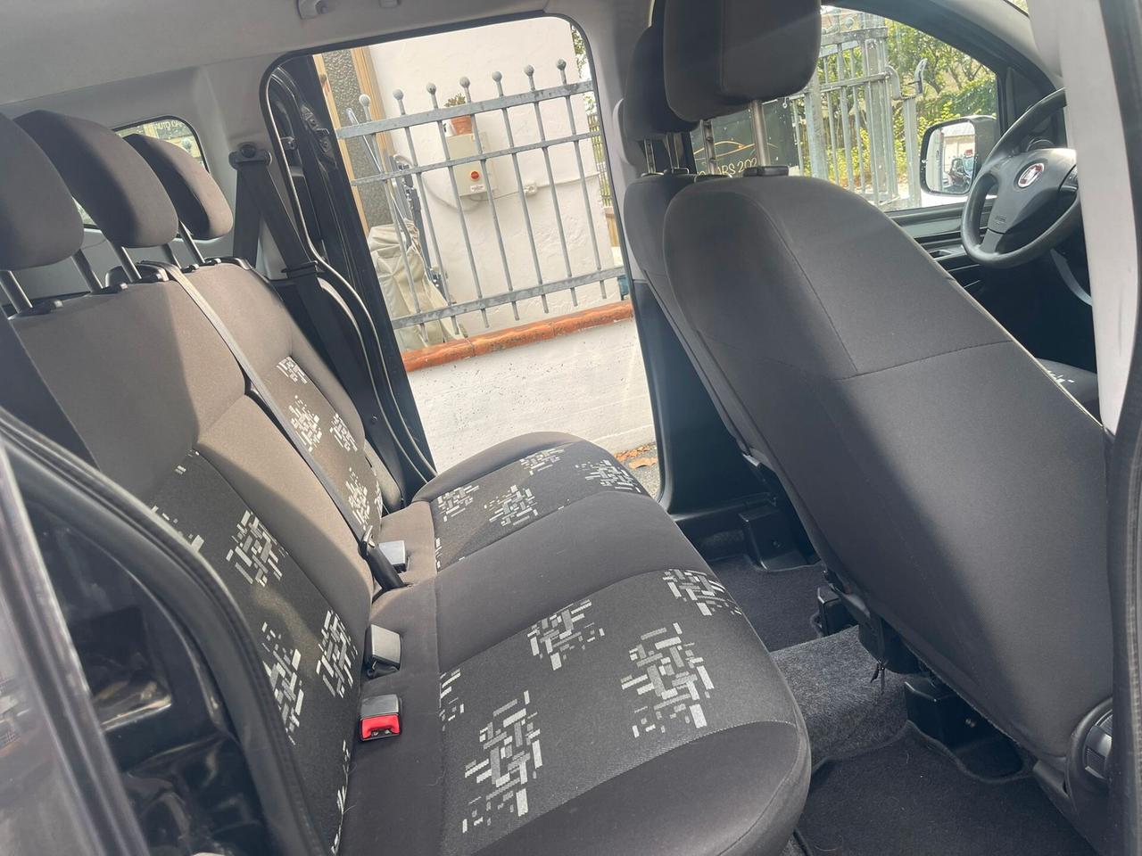 Fiat Qubo 1.3 MJT 75 CV Trekking