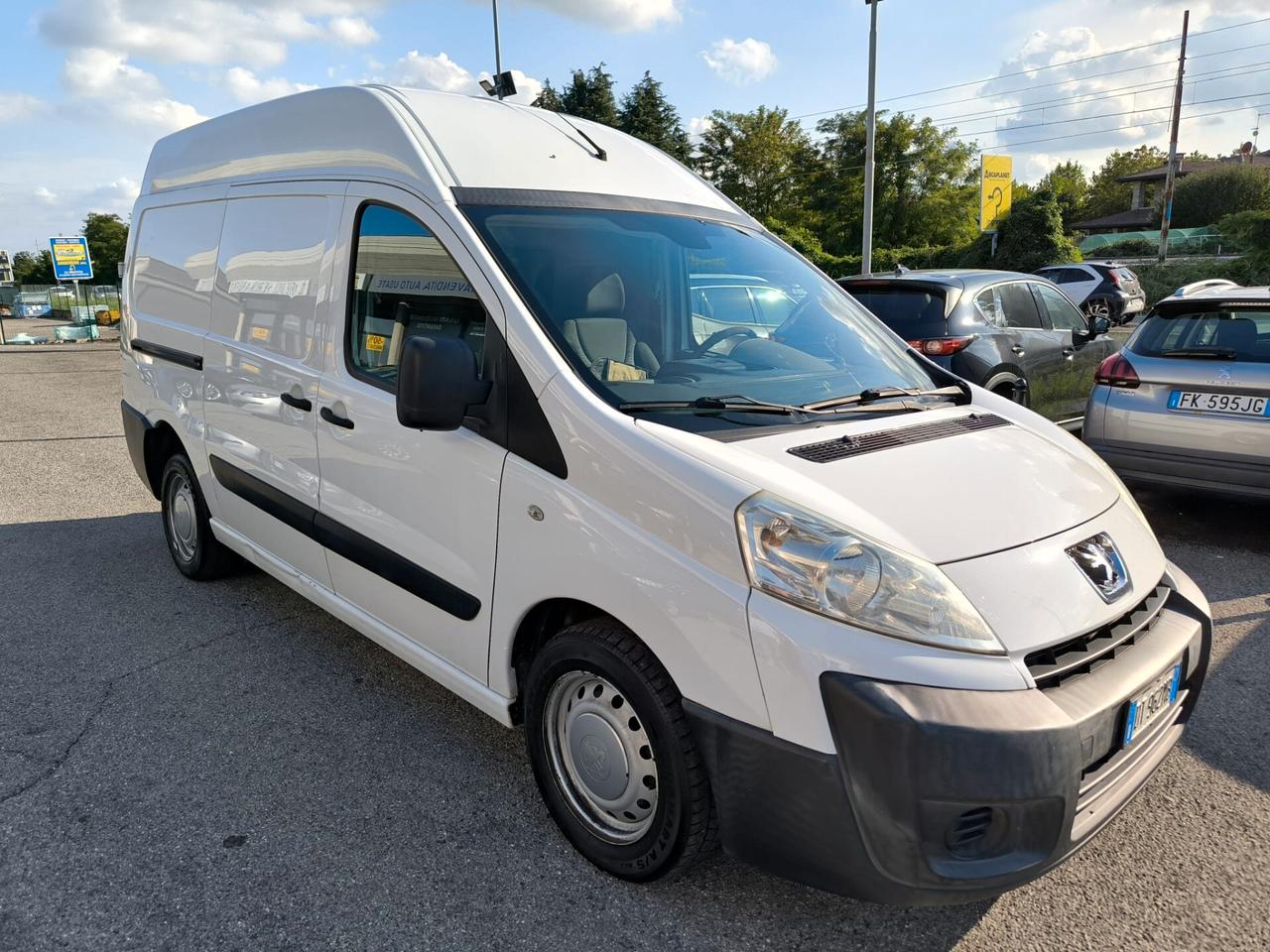 Peugeot Expert 2.0 HDi 120CV *TETTO ALTO*