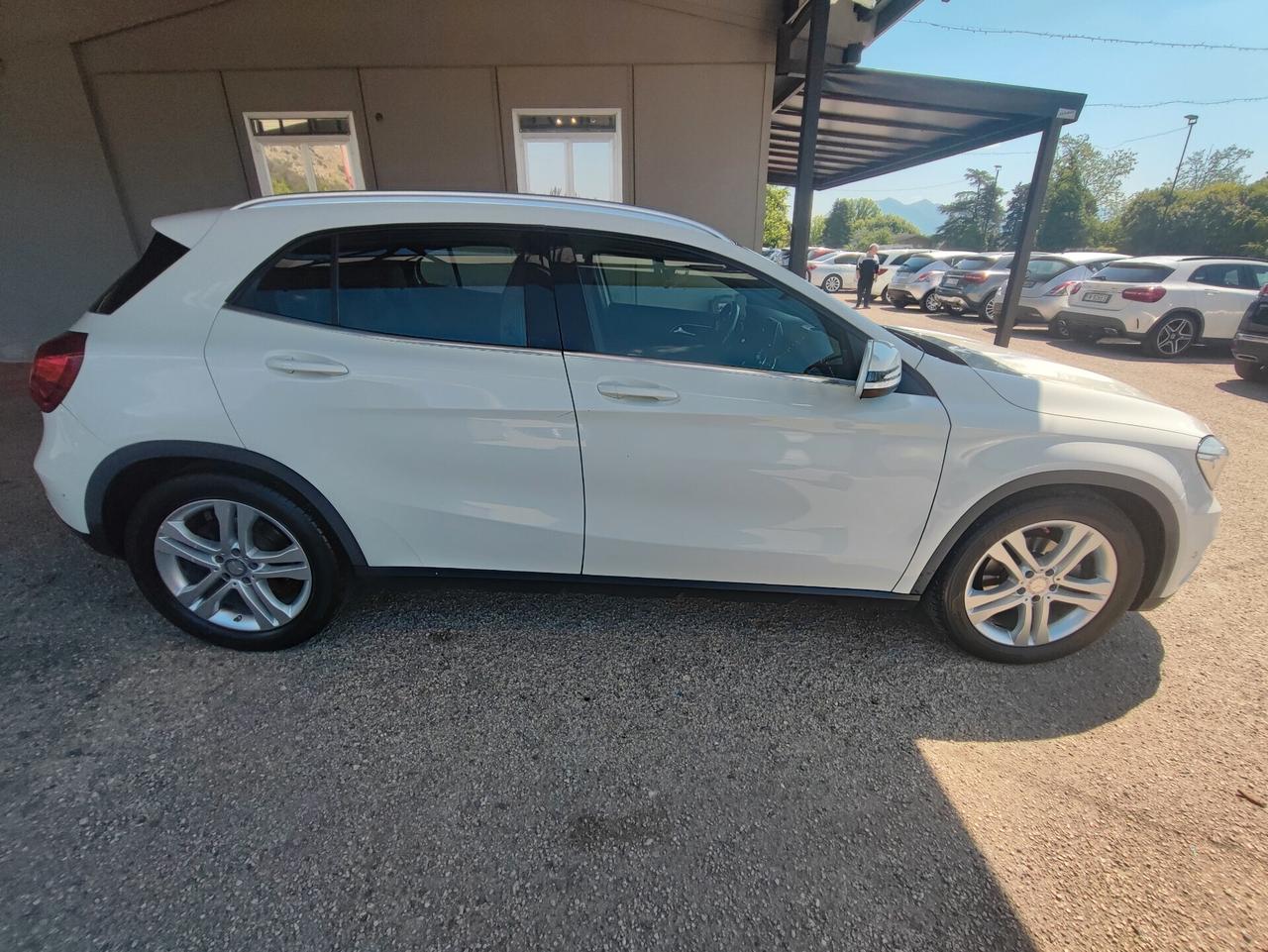 Mercedes-benz GLA 200 CDI Automatic Premium