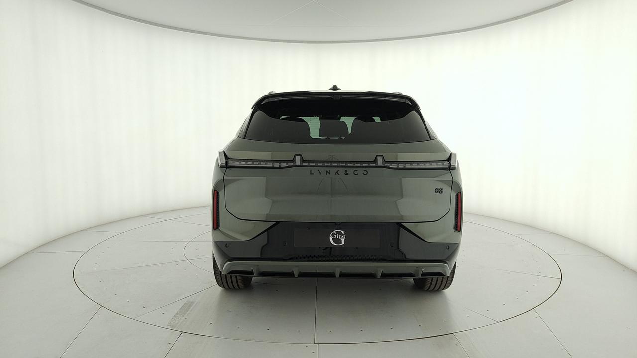 LYNK&CO 08 MORE