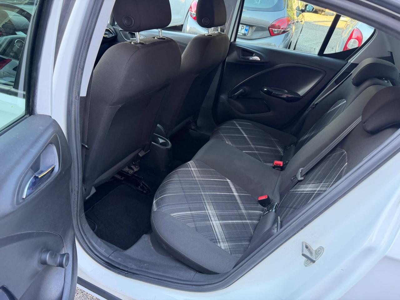 Opel Corsa 1.4 90CV GPL Tech 5 porte b-Color